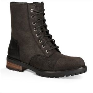 NWOT Ugg Combat Boots